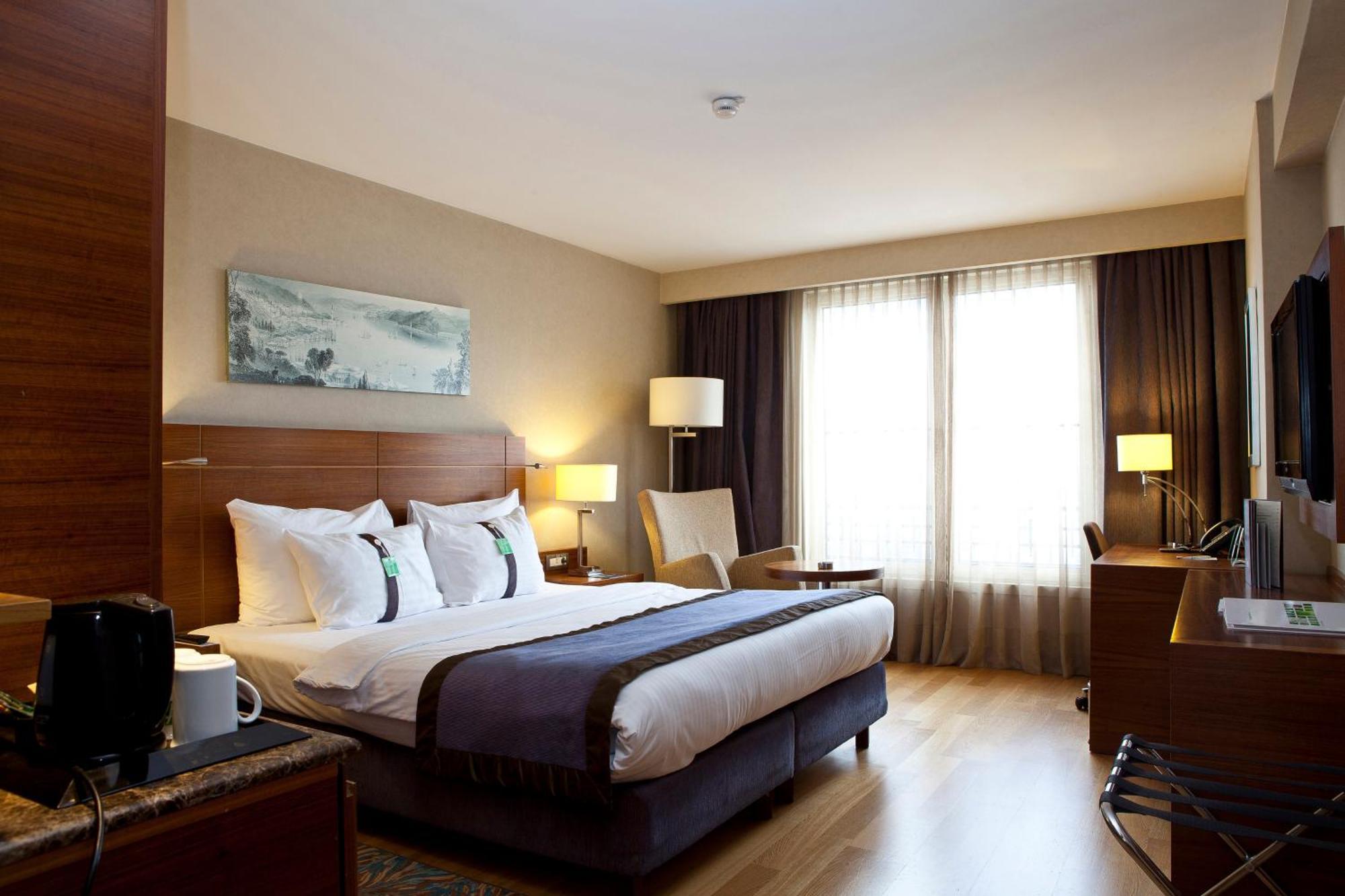 Sisli By Ihg Otel 5*